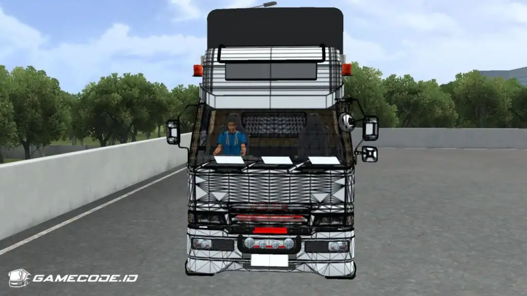 tampilan truk fuso sg trinton new dari depan