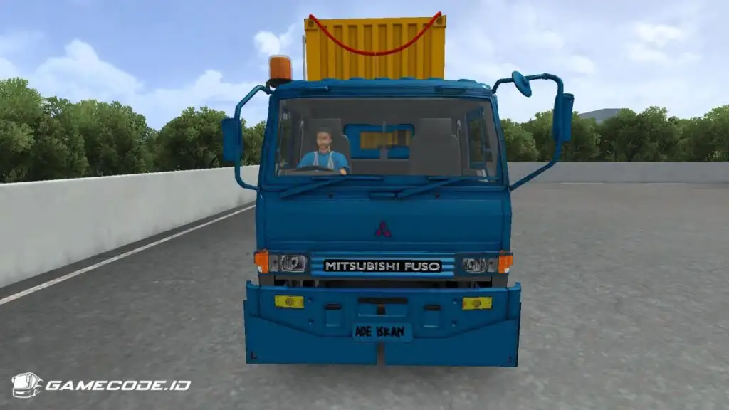 tampilan truk fuso fn trailer kontainer dari depan