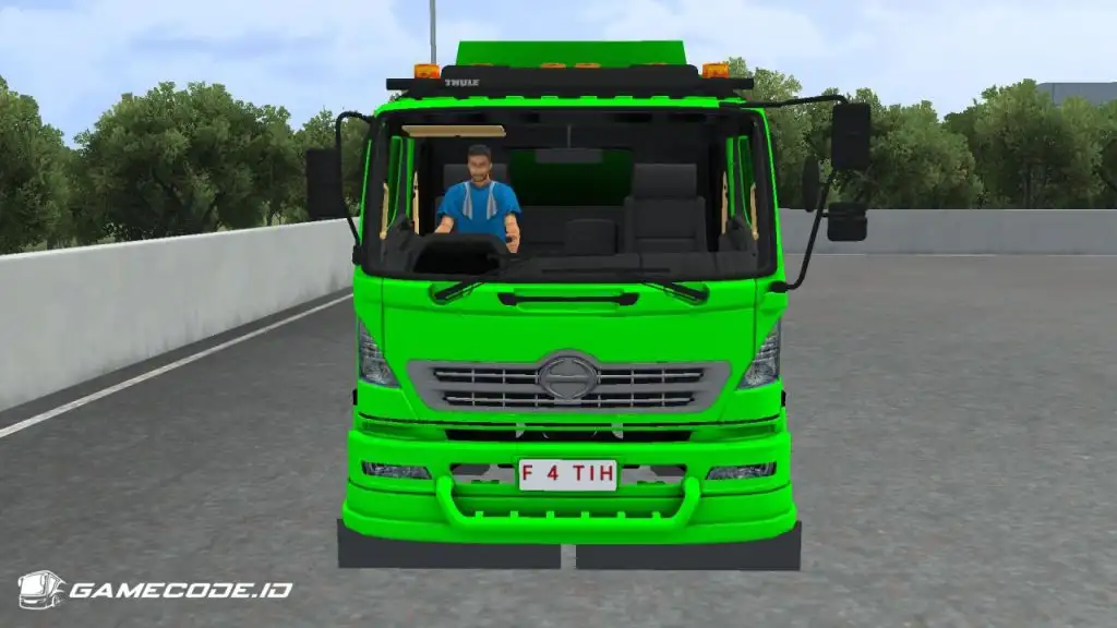 tampilan Truck Hino Lohan Tangki CPO bagian depan